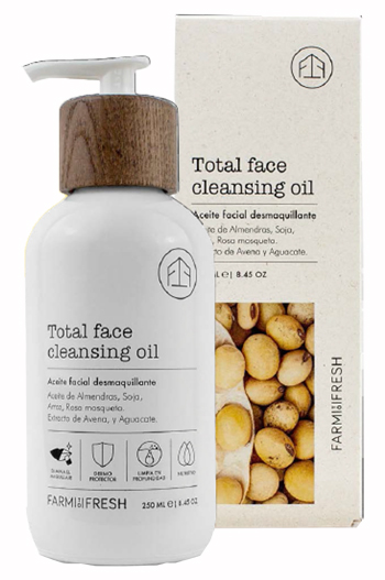 TOTAL FACE CLEANSING OIL