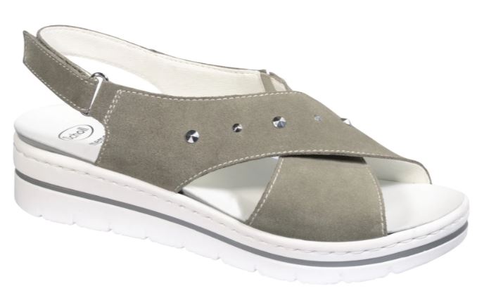 VALENTINA CROSS SUES W SAGE 35