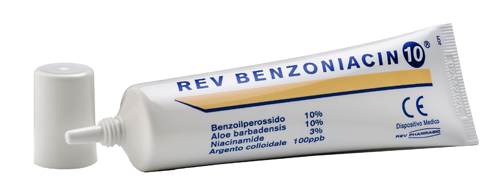 REV BENZONIACIN 10 CREMA 30ML REV BENZONIACIN 10 CREMA 30ML