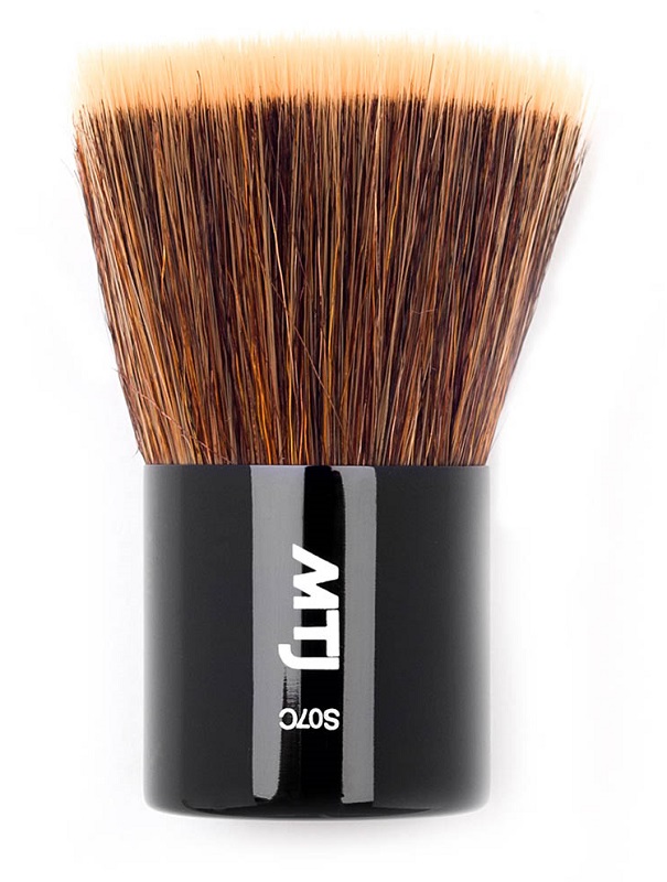 S07C FOUND BRUSH SQ EDGE+LCASE