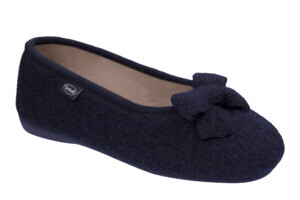 SNOWY SNOWY TEXT W NAVY BLUE40